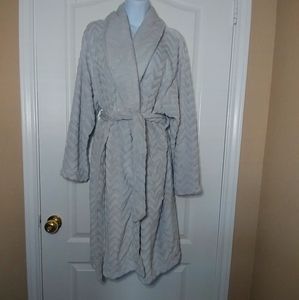NWT Karen Neuburger chevron pattern robe XL